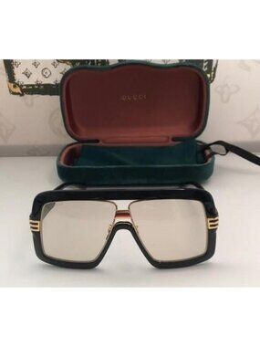 Brand-New Authentic Gucci GG0900s 005 Sunglasses – Timeless Luxury